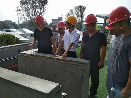 乐虎建设铜煤公司组织参加铜川市施工管理人员现场观摩学习会