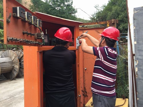 乐虎建设铜煤公司设备租赁站积极工作争先锋