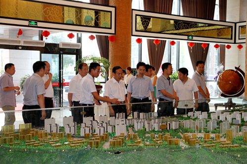 乐虎建设公司：江南世纪城全力打赢销售收官战