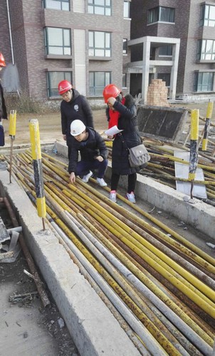 乐虎建设铜煤公司设备租赁站完成年终 设备设施大盘点