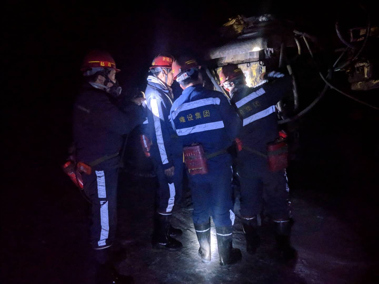 乐虎建设矿建三公司：迅速开启新年“奋斗模式”