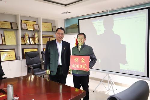 乐虎建设矿建二公司表彰“五小”活动突出集体及个人