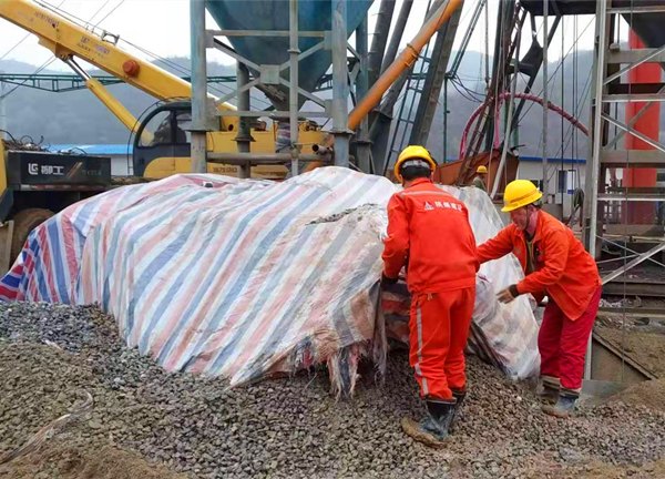 乐虎建设矿建三公司崔木项目部:冬季施工“不降温” 全力以赴推进项目建设