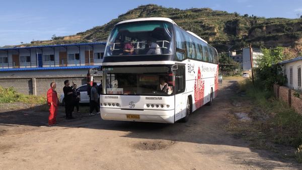 乐虎建设矿建二公司车村项目部顺利接收分流职工