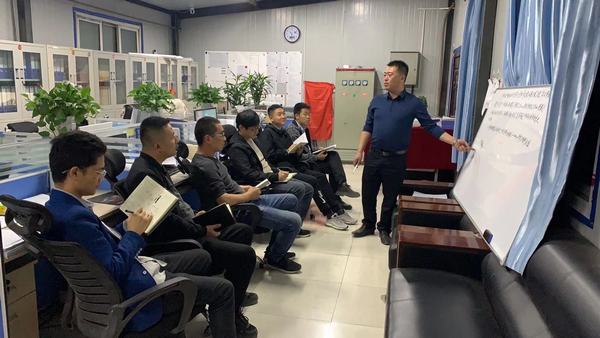 乐虎建设矿建二公司：“三堂课”推动企业发展
