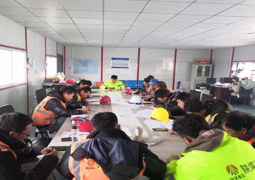 乐虎建设铜煤公司第十六项目部冬日奋战一线施工忙