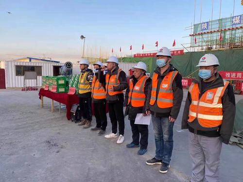 乐虎建设铜煤公司第十六项目部春节慰问过新年，浓浓关爱暖人心