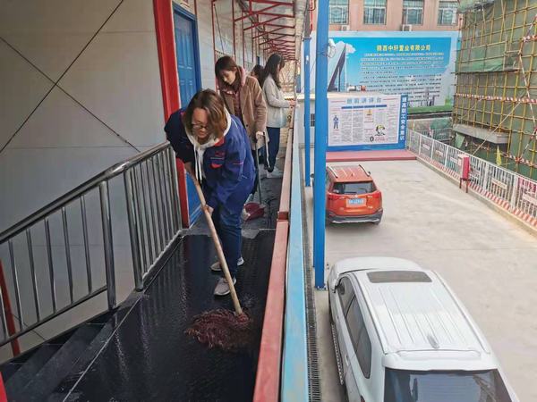 乐虎建设韩城分公司土建二项目部：巾帼展风采，喜迎“三八”节
