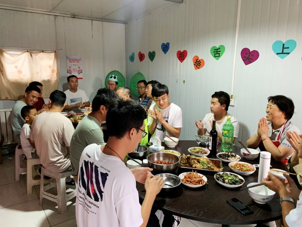 乐虎建设澄合分公司第十二项目部为员工过生日送温馨关爱