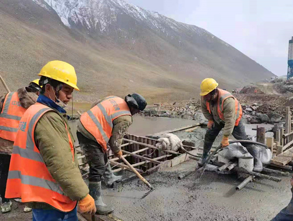 乐虎建设矿建三公司多措并举齐奋战