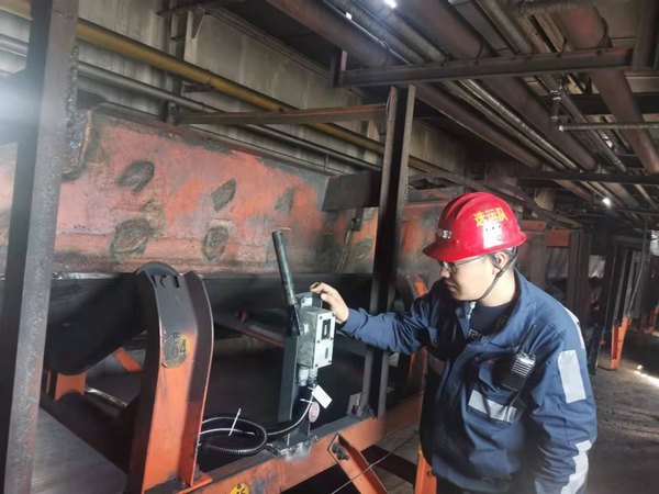 乐虎建设洗选煤运营公司澄合山阳运营项目部：他们这样为祖国母亲庆生