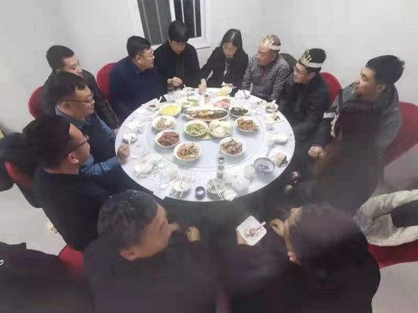 乐虎建设天工公司：冬至送温情  生日暖人心