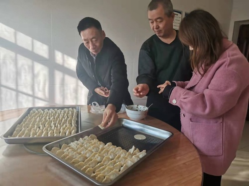 乐虎建设路桥分公司渭南项目部众志成城共抗疫，细微之处暖人心