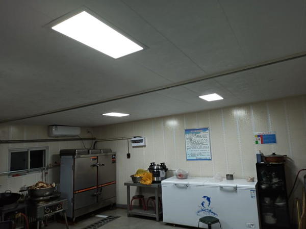 乐虎建设机电安装公司曹家滩项目部“三步走”温暖职工心