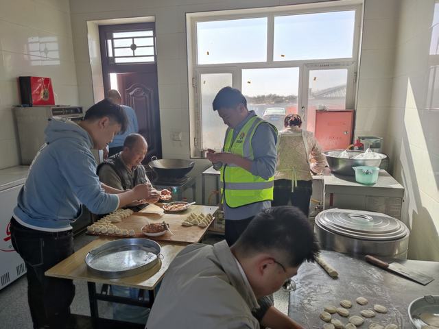 乐虎建设铜煤公司：最美“五月天”，我们的打开方式