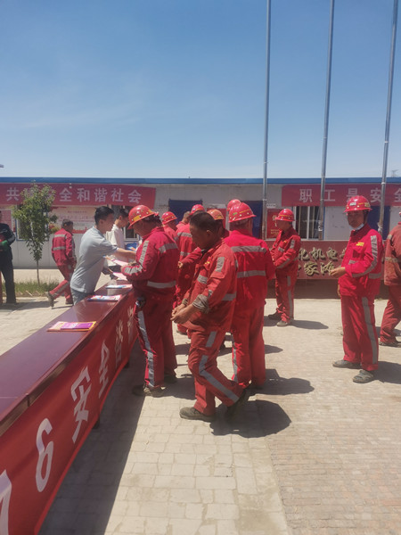 乐虎建设机电安装公司曹家滩项目部多举措烹制“营养餐”