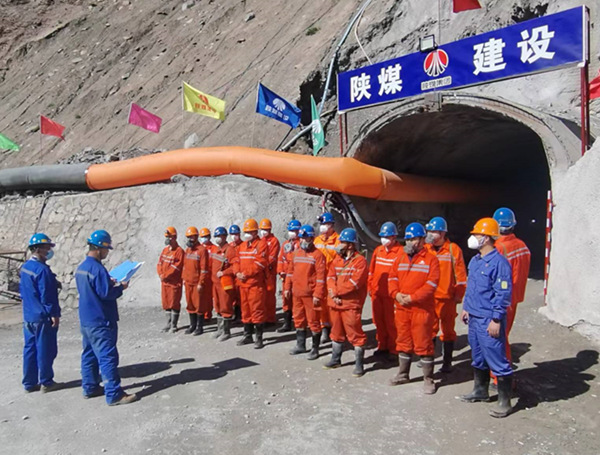 乐虎建设矿建三公司：“高颜值”工地引来业主“组团围观”