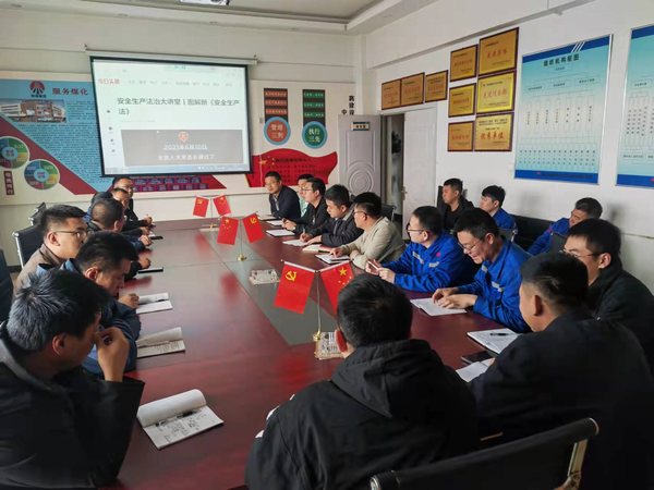 乐虎建设路桥分公司：上好“三堂课”为职工成长“加速”