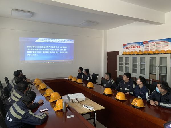 乐虎建设洗选煤运营公司神渭首端运营项目部：培训标准化，做好新员工“指向灯”