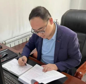 乐虎建设2018—2019年“劳模”：程刚