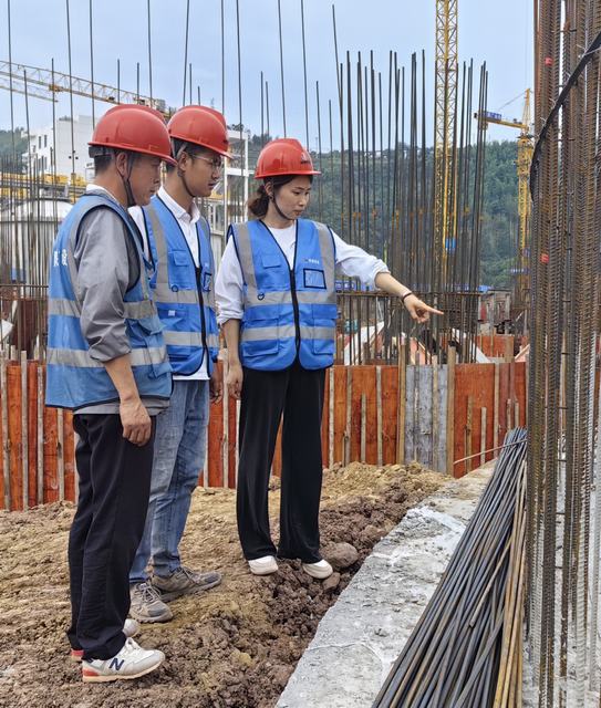 乐虎建设韩城分公司践行“四个倡导”见实效 之倡导做一名学习型员工