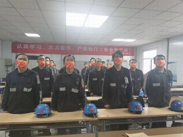 乐虎建设洗选煤运营公司红柳林洗煤厂项目部：“中”与“国” 下的黑金护卫