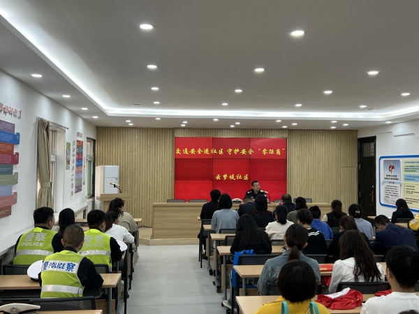 世界地球日，乐虎建设机电安装公司在行动！