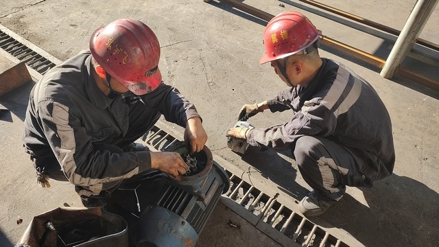 乐虎建设洗选煤运营公司澄合山阳运营项目部:“热辣滚烫”的初秋，用汗水浇灌辛勤之花