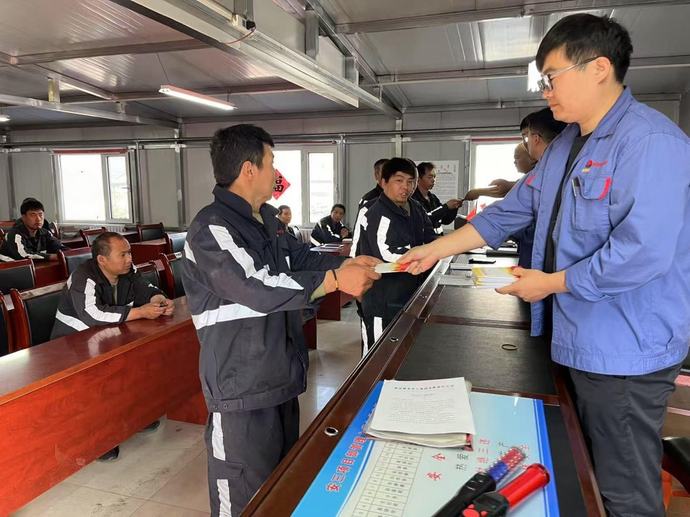 乐虎建设韩城分公司张家峁项目部:以党建之力筑牢“百日安全”防线