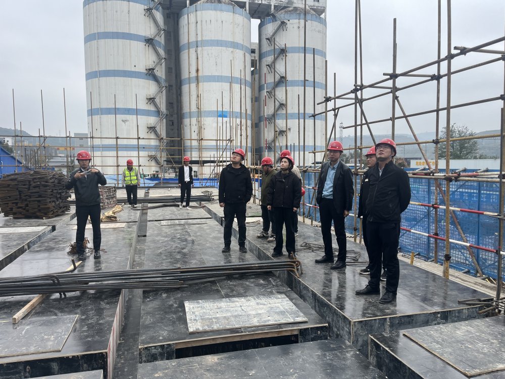 乐虎建设渭南分公司：“百日安全”攻坚月 拧紧施工“安全阀”