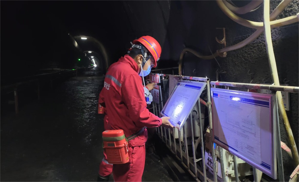 乐虎建设矿建二公司:筑牢安全“防护墙”守牢安全“生命线”