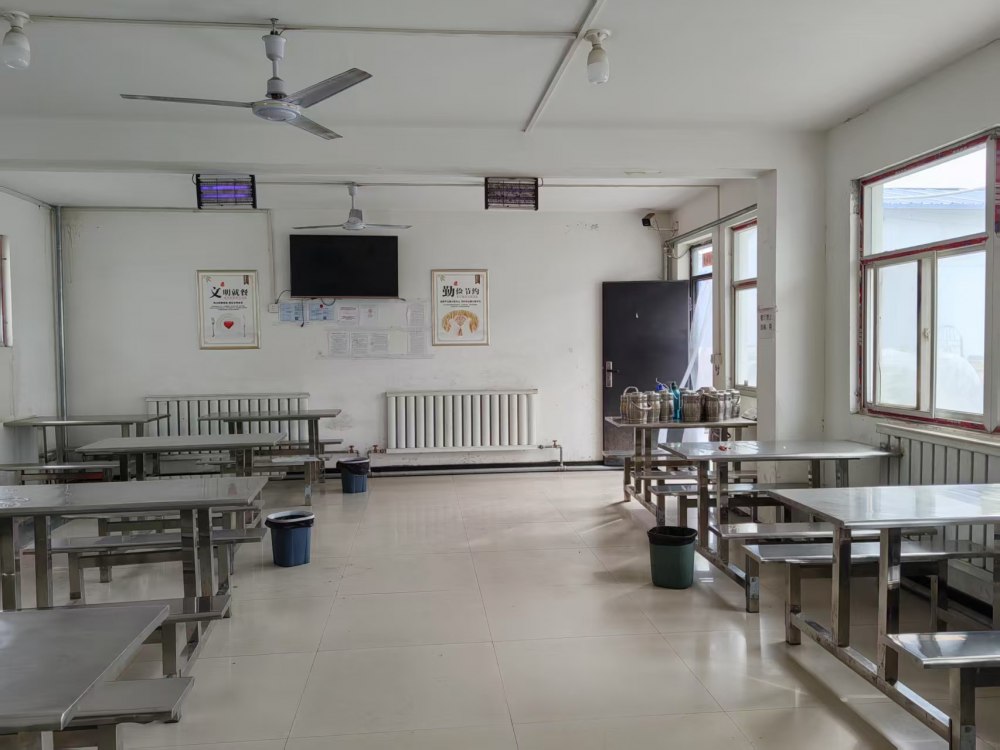 乐虎建设煤矿运营服务分公司：节前不松“节约阀”