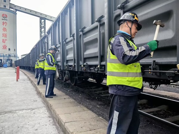 乐虎建设洗选煤运营公司柠条塔运营项目部:春节坚守保生产 岗位担当显初心