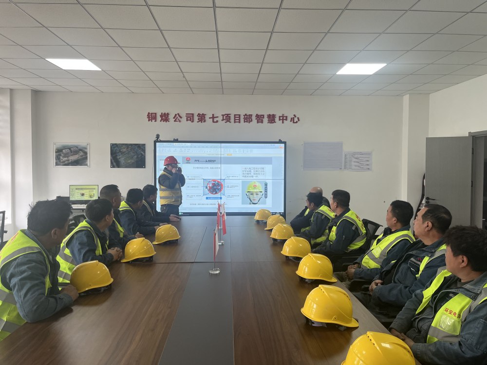 乐虎建设铜煤公司第七项目部：扎实开展劳务队新入场人员“三步走”安全管理工作