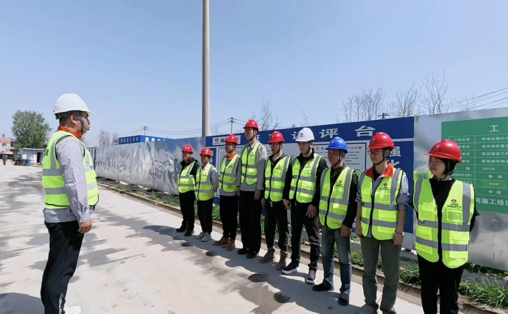 乐虎建设绿宇公司:以练筑防安全护航 开展模板坍塌事故应急演练